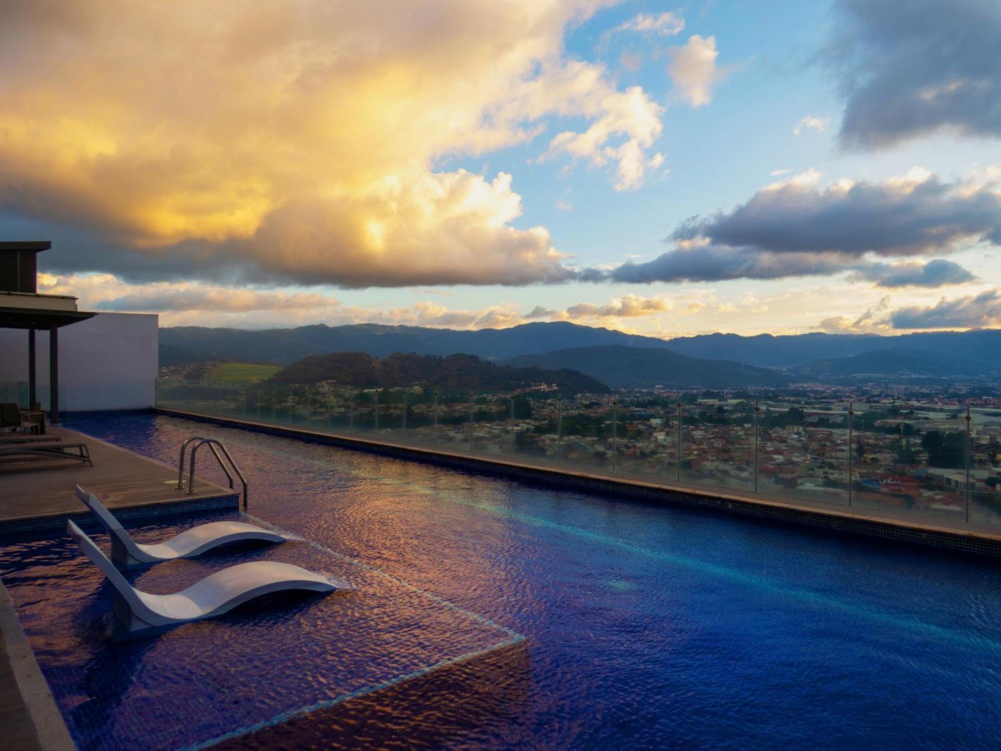Ifreses, Study Full Equipped Whith Pool, Air- Conditioning, Spectacular View Of The City, Parking With Additional Payment Curridabat Dış mekan fotoğraf
